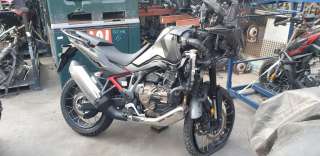 honda crf 1100l africa twin 2019- del año 2024