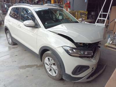 volkswagen t-cross 2016- del año 2024
