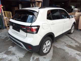 volkswagen t-cross 2016- del año 2024
