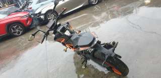 ktm 125 duke 2016- del año 2022