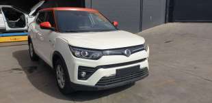 ssangyong tivoli 2015- del año 2023 2