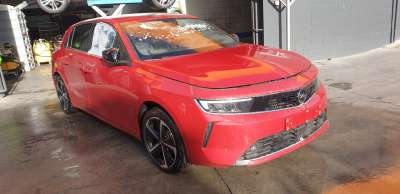 opel astra 5p elegance 2023- del año 2023