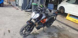 ktm 125 duke 2016- del año 2023 2