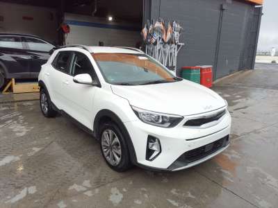 kia stonic (ybcuv) 2017- del año 2023