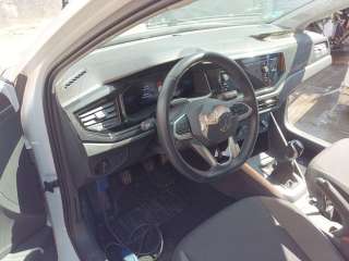volkswagen polo vi (ae1) 2021- del año 2023