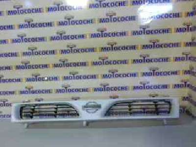 Recambio de rejilla delantera para nissan sunny berlina (n14) 1990- referencia OEM IAM 6231050C25  