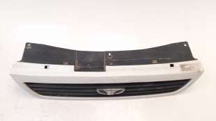 Recambio de rejilla delantera para daewoo nexia 1995-1999 referencia OEM IAM 96209251  DW0012011 2