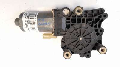 Recambio de motor elevalunas trasero derecho para ford mondeo berlina (gd) 1996-2001 referencia OEM IAM  0130821681 