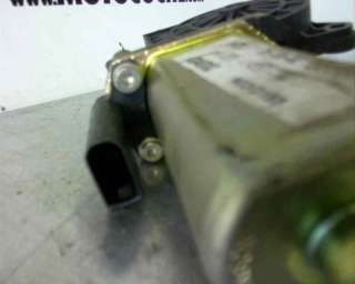 Recambio de motor elevalunas delantero derecho para ford fiesta (cbk) 2001-2008 referencia OEM IAM 2S5114553AA 9030195 
