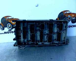 Recambio de caja reles / fusibles para kia carnival ii 2001-2006 2.9 crdi cat referencia OEM IAM G053H0302  6065 2