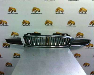 Recambio de rejilla delantera para daewoo tacuma 2000-2004 1.6 cat referencia OEM IAM 96377691 DW7152001 7156