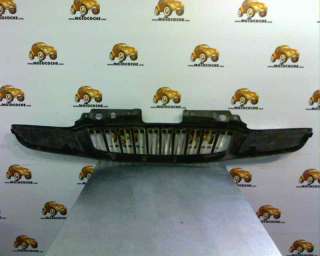 Recambio de rejilla delantera para daewoo tacuma 2000-2004 1.6 cat referencia OEM IAM 96377691 DW7152001 7156