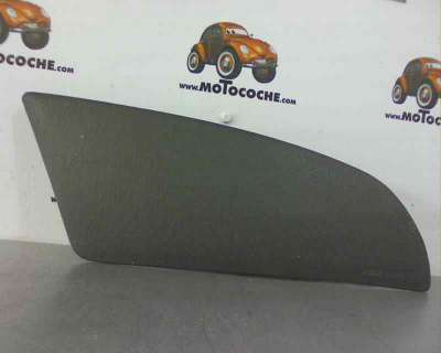 Recambio de moldura para ford focus berlina (cak) 1998-2004 referencia OEM IAM  30001562G 