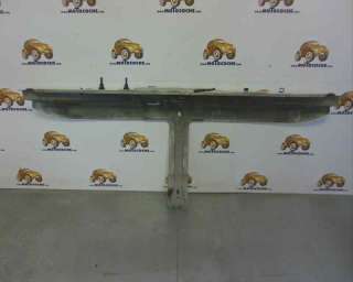 Recambio de travesaño superior para renault master bus 1999-2003 referencia OEM IAM 7751690121 109193370 7564