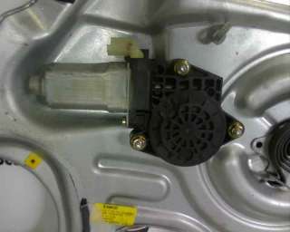 Recambio de elevalunas delantero derecho para kia cerato 2004-2007 1.6 cat referencia OEM IAM   