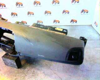 Recambio de salpicadero para nissan micra c+c (ck12e) 2005-2010 referencia OEM IAM 68101AX701  