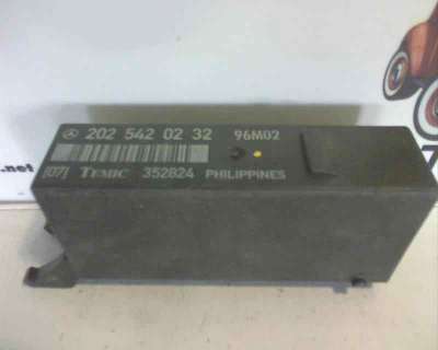 Recambio de centralita luces para mercedes-benz clase c (w202) berlina 1993-2000 referencia OEM IAM 2025420232 352824 