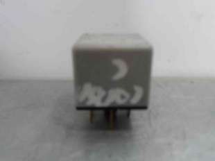 Recambio de caja reles / fusibles para opel corsa c 2000-2003 comfort referencia OEM IAM 24430433  