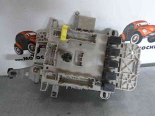 Recambio de caja reles / fusibles para toyota rav 4 (a2) 2000-2006 2.0 luna 4x4 referencia OEM IAM CAJA RELES / FUSIBLES   2