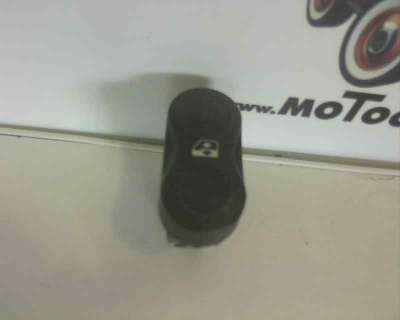 Recambio de mando elevalunas delantero izquierdo para dacia logan 2005-2012 ambiance referencia OEM IAM  602227 