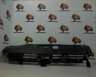 Recambio de rejilla delantera para renault clio ii fase i (b/cbo) 1998-2001 1.2 rn b/cboa/f referencia OEM IAM 7700846870 107193