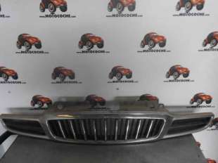 Recambio de rejilla delantera para daewoo tacuma 2000-2004 sx referencia OEM IAM 96377693  DW7152001
