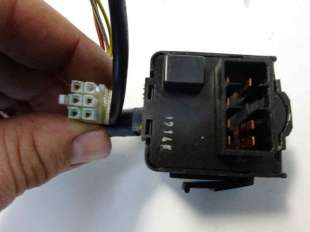Recambio de mando intermitentes para daewoo kalos 2002-2004 1.4 sr referencia OEM IAM 96496037 5203221000  2