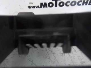 Recambio de portalamparas para ford fiesta berlina 1995-1999 ghia referencia OEM IAM  FD0504153 
