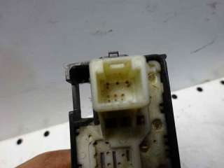 Recambio de mando elevalunas trasero izquierdo para toyota prius+ 2012- eco referencia OEM IAM   