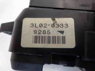Recambio de caja reles / fusibles para volvo v40 familiar 1995-2005 1.6 referencia OEM IAM 30662309 3L020333 9285