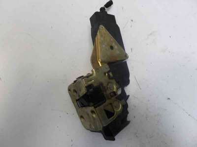 Recambio de cerradura puerta delantera derecha para volvo v40 familiar 1995-2005 1.6 referencia OEM IAM   