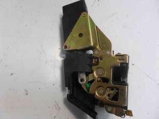Recambio de cerradura puerta trasera izquierda para volvo v40 familiar 1995-2005 1.6 referencia OEM IAM   