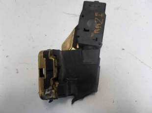 Recambio de cerradura puerta trasera izquierda para volvo v40 familiar 1995-2005 1.6 referencia OEM IAM    2