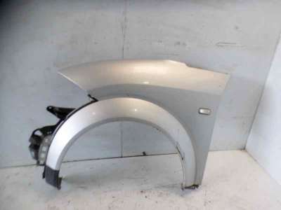 Recambio de aleta delantera izquierda para audi a2 (8z) 2000-2005 1.4 referencia OEM IAM 8Z0821105B  