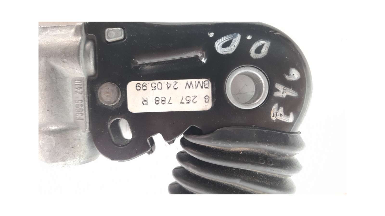 Recambio de cinturon seguridad delantero derecho para bmw serie 3 berlina (e46) 1998-2006 320d referencia OEM IAM 8257788R   Recambio de cinturon seguridad delantero derecho para bmw serie 3 berlina (e46) 1998-2006 320d referencia OEM IAM 8257788R