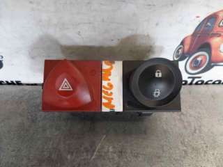 Recambio de warning para renault megane ii berlina 5p 2002-2009 confort dynamique referencia OEM IAM 8200095493  