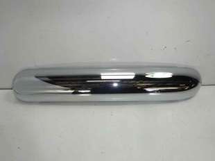 Recambio de molduras delanteras para bmw mini (r50,r53) 2001-2006 referencia OEM IAM 51116800143  MN3041244