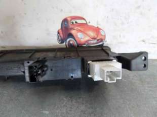 Recambio de pantalla multifuncion para toyota hilux (kun) 2005-2016 2.5 turbodiesel referencia OEM IAM 839100K010   2
