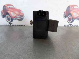 Recambio de tapa exterior combustible para bmw serie 3 compacto (e36) 1994-2001 316i referencia OEM IAM 67111387610  