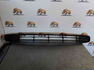 Recambio de rejilla paragolpes central para renault scenic ii 2003-2009 referencia OEM IAM 8200205096  RN0322130