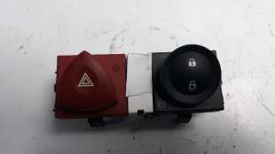 Recambio de warning para renault megane ii berlina 5p 2002-2009 pack authentique (e) referencia OEM IAM 8200107808  