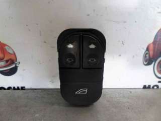 Recambio de mando elevalunas delantero izquierdo para ford mondeo berlina (gd) 1996-2001 ambiente referencia OEM IAM 93BG14529BA