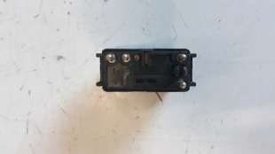 Recambio de mando elevalunas delantero derecho para mercedes-benz clase c (w202) berlina 1993-2000 180 (202.018) referencia OEM  2