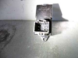 Recambio de mando elevalunas trasero derecho para daewoo tacuma 2000-2004 1.6 cat referencia OEM IAM 96190777  