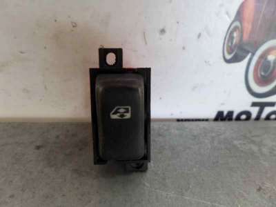 Recambio de mando elevalunas trasero derecho para renault laguna (b56) 1994-1998 referencia OEM IAM   