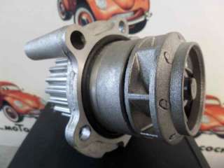 Recambio de bomba agua para audi a3 (8p) 2003-2012 2.0 tdi attraction referencia OEM IAM 045121011F A310622 332213