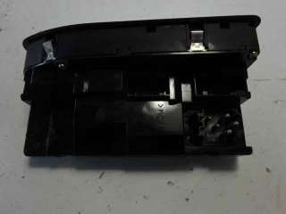 Recambio de mando elevalunas delantero izquierdo para bmw serie 5 berlina (e39) 1995-2003 520d referencia OEM IAM 6904306  