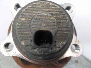 Recambio de buje para toyota avensis (t27) 2008-2015 2.0 d-4d cat referencia OEM IAM   