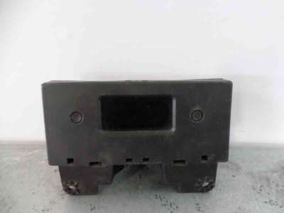 Recambio de pantalla multifuncion para peugeot 206 berlina 1998-2010 x-line referencia OEM IAM 96250976ZR  