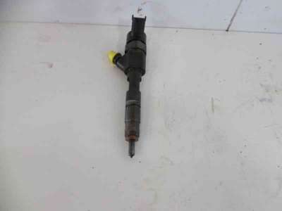 Recambio de inyector para renault megane ii berlina 5p 2002-2009 luxe privilege referencia OEM IAM 8200100272 0445110A 
